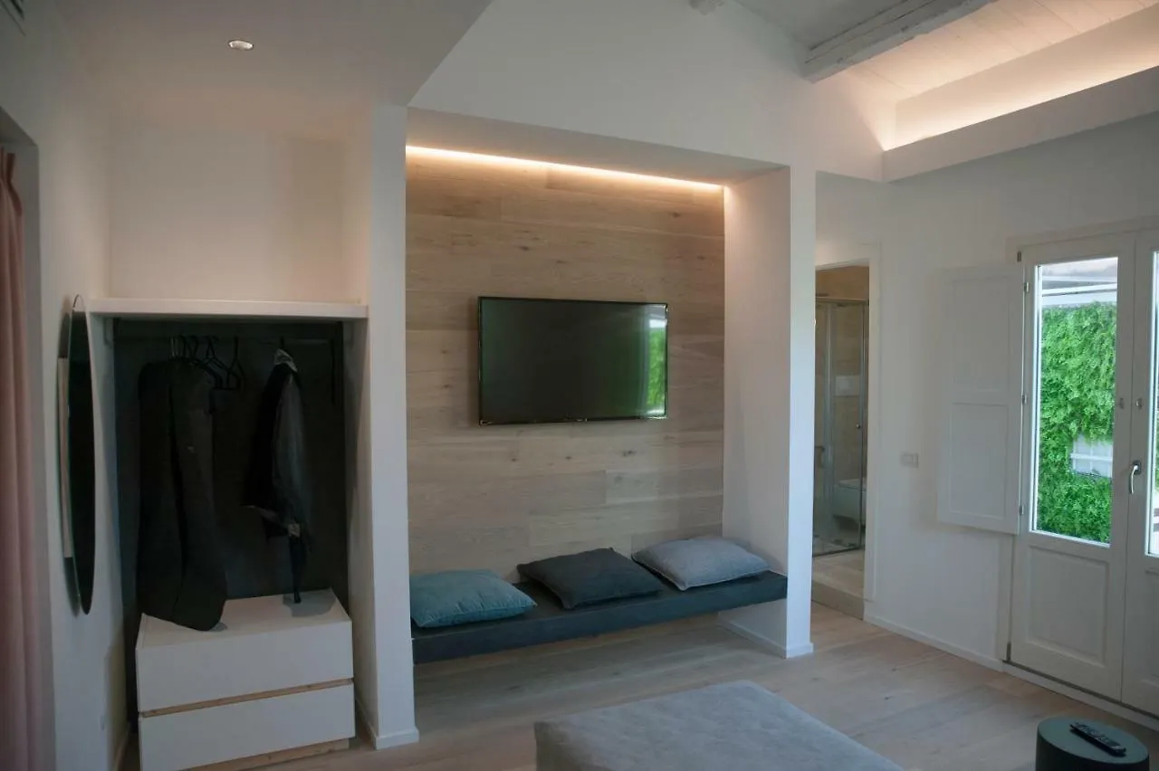 4 Elements Boutique Home Syracuse