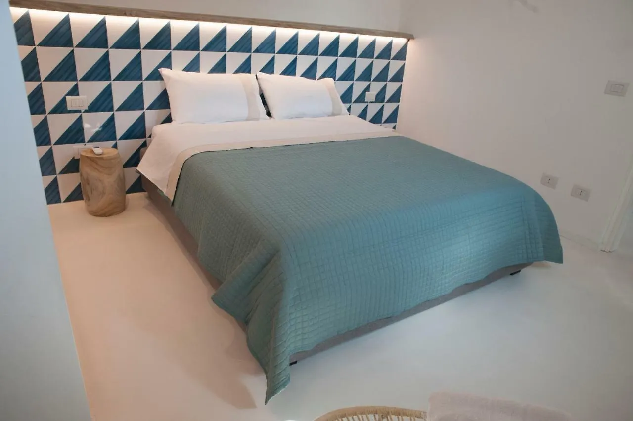 4 Elements Boutique Home Syracuse 0*,