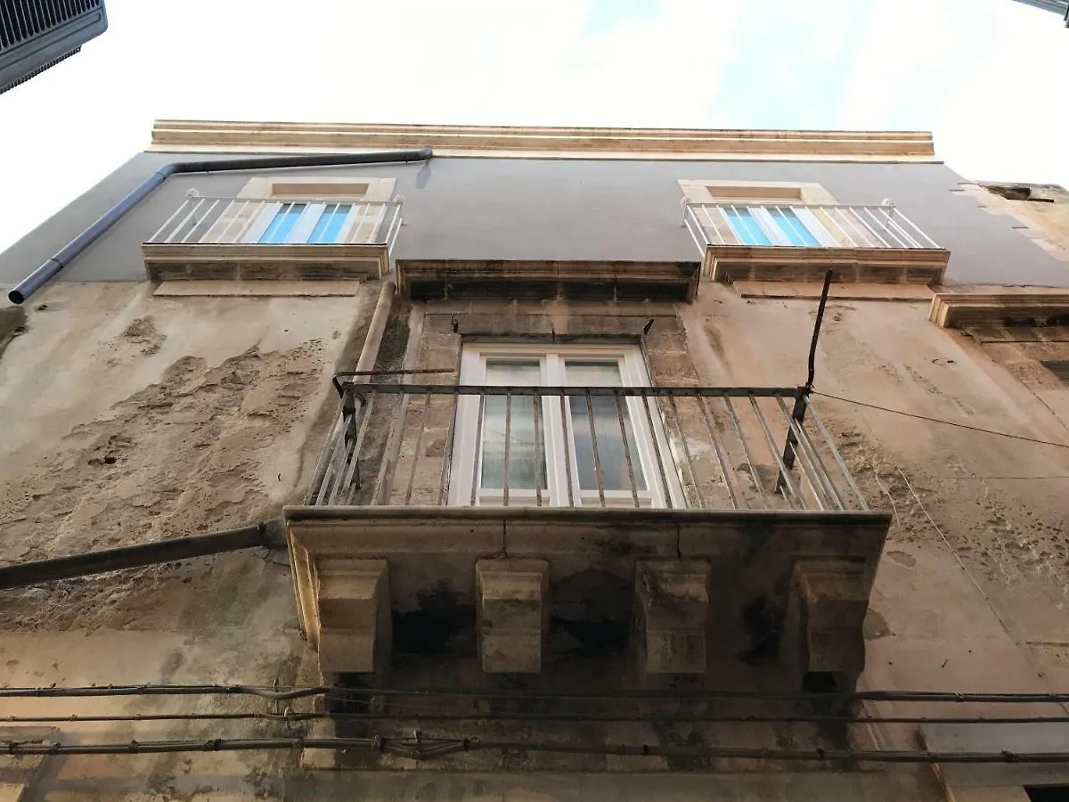 4 Elements Boutique Home Syracuse Apartamento